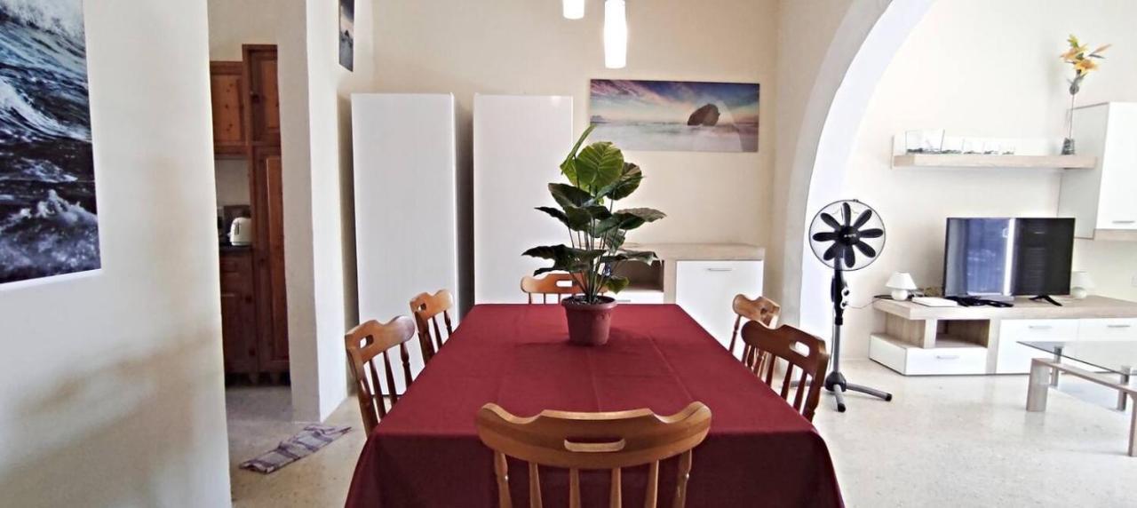 Sea View 2 Bedroom Apartment Marsaskala Exterior foto